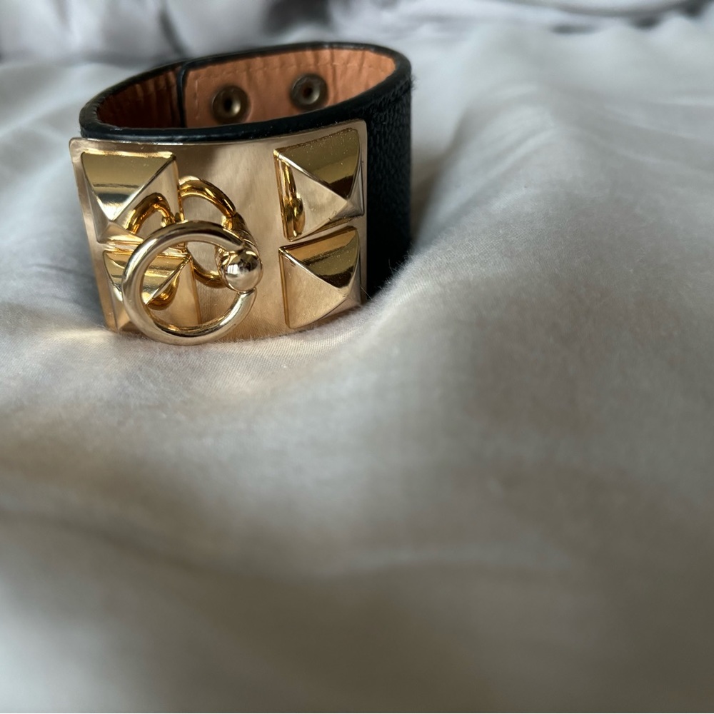 HERMÈS Inspired Gold-Tone Cuff Bracelet